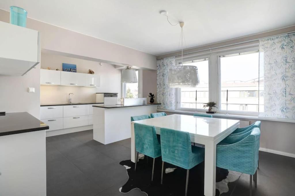 Majestic Penthouse With Sauna & High-Speed Wi-Fi And Parking Rovaniemi Esterno foto